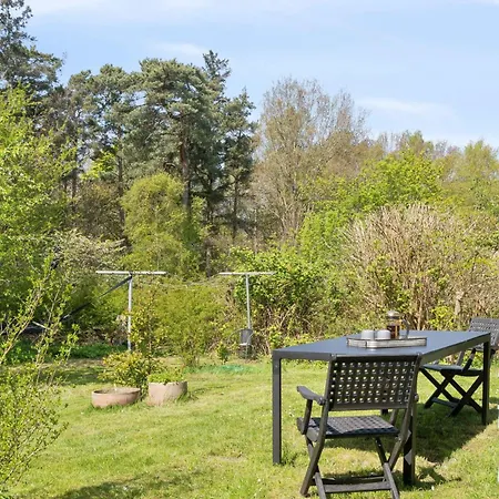 A Peaceful Oasis Near The And Forest Сasa de vacaciones