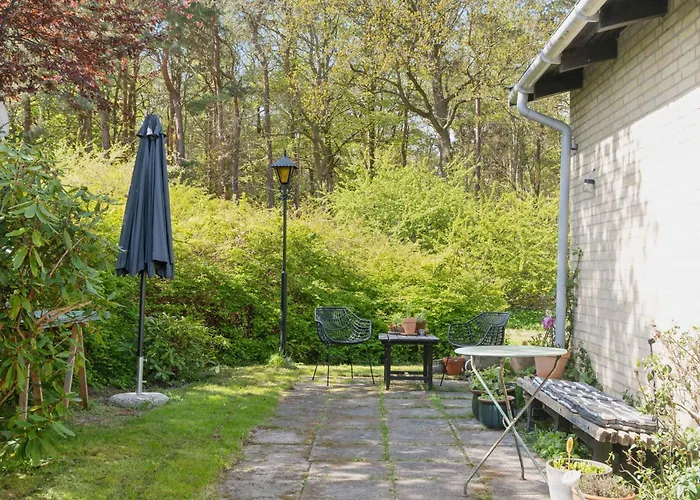 Сasa de vacaciones A Peaceful Oasis Near The And Forest