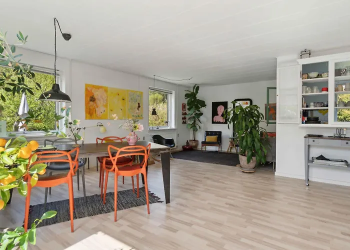 Сasa de vacaciones A Peaceful Oasis Near The And Forest